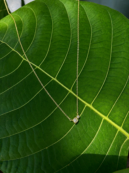 Minimalist Round Cut Solitaire Pendant Necklace – Gold Tone Dainty Necklace for Women