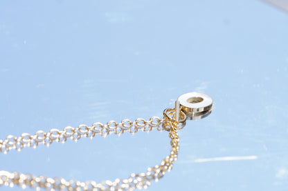 Gold Tone Initial "O" Toggle Necklace – Minimalist Alphabet Pendant Necklace for Women