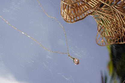 Dainty Pearl Drop Pendant Necklace – Minimalist Gold Tone Pearl Necklace for Women