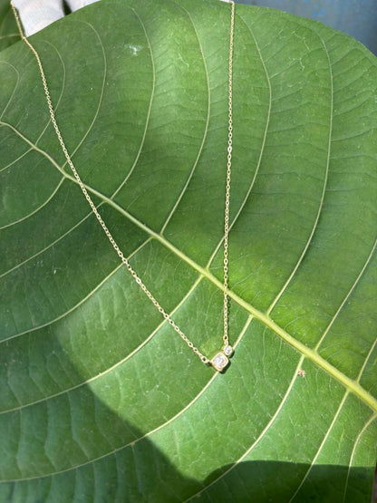 Minimalist Round Cut Solitaire Pendant Necklace – Gold Tone Dainty Necklace for Women