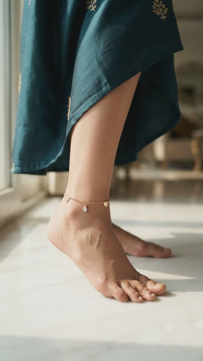 Minimalist Heart Charm Anklet for Women, Delicate Crystal Drop Anklet, Dainty Everyday Jewelry, Gift for Her, Boho Foot Jewelry